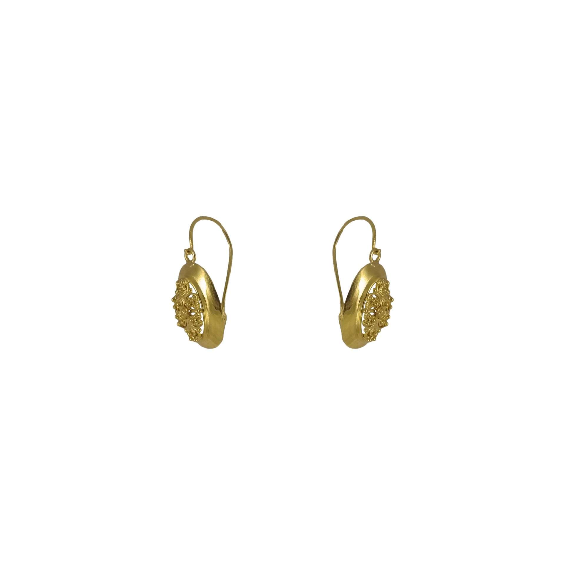 Aros argolla modelo criolla de oro amarillo con detalles en filigrana