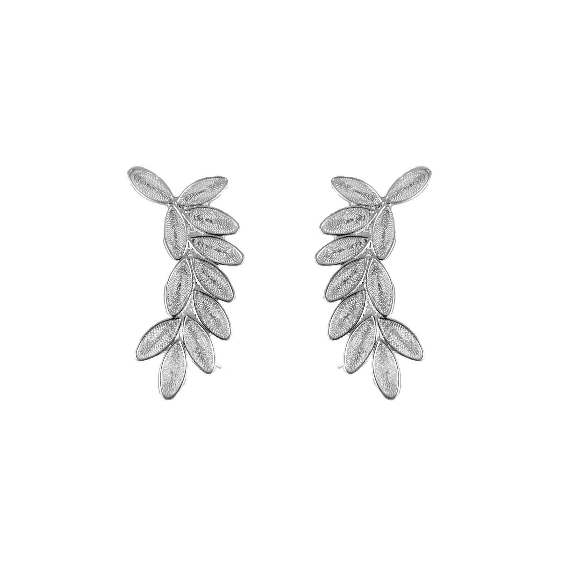 Aros de plata filigrana modelo trepador con diseño de hojitas