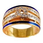 Anillo de oro amarillo italiano con diseño esmaltado y circones blancos cruzados
