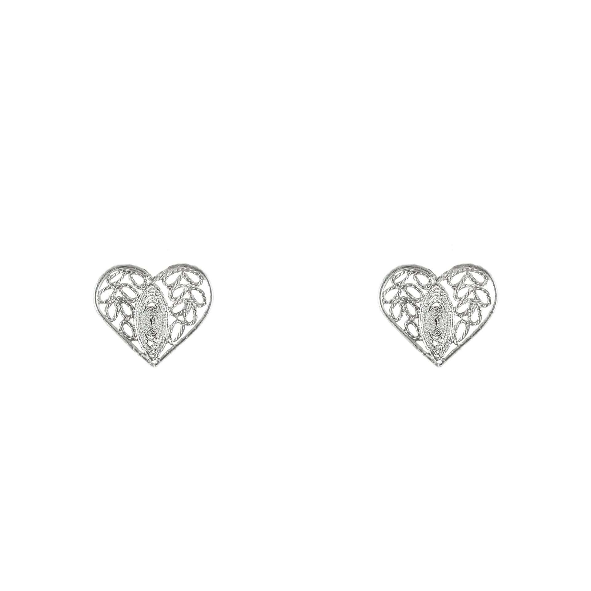 Aros de plata filigrana con diseño de corazón con hilos