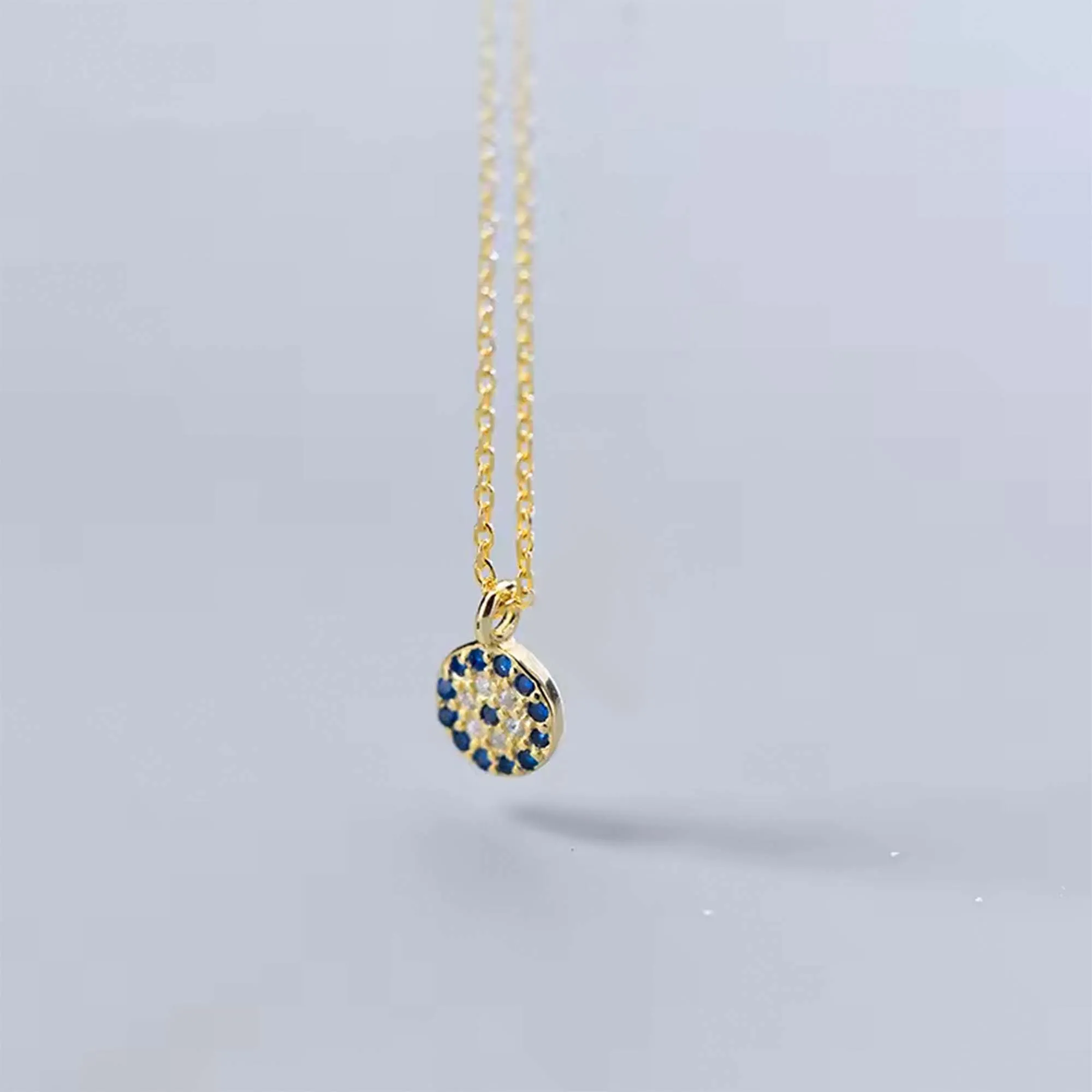 Cadena de Plata con enchapado en oro con medalla Evil Eye y circones