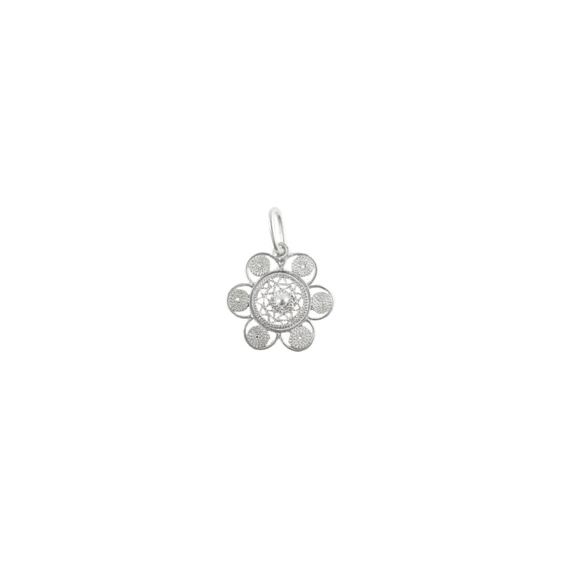Dije de plata filigrana con diseño de ñanduti