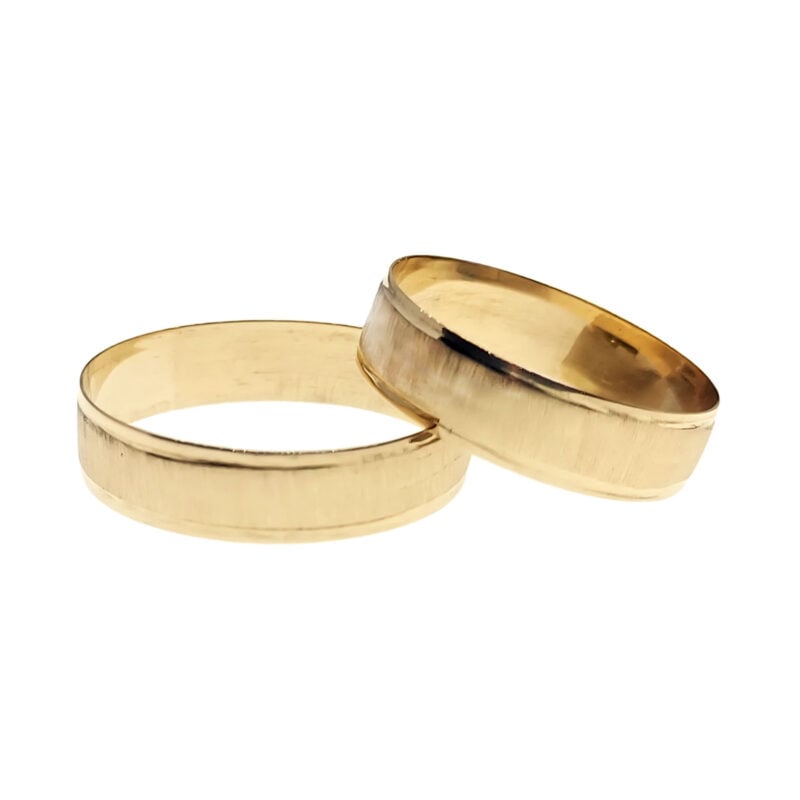 Par de alianzas de oro amarillo modelo dos capas satinado simple 5mm