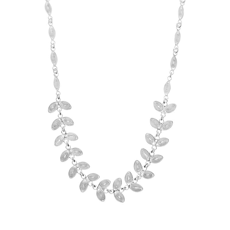 Collar de plata filigrana con diseños de hojitas