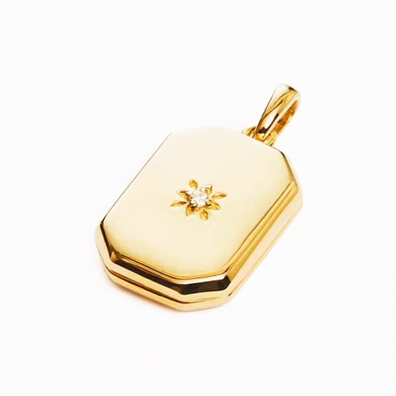 Medalla escapulario de plata italiana con enchapado en oro modelo rectangular