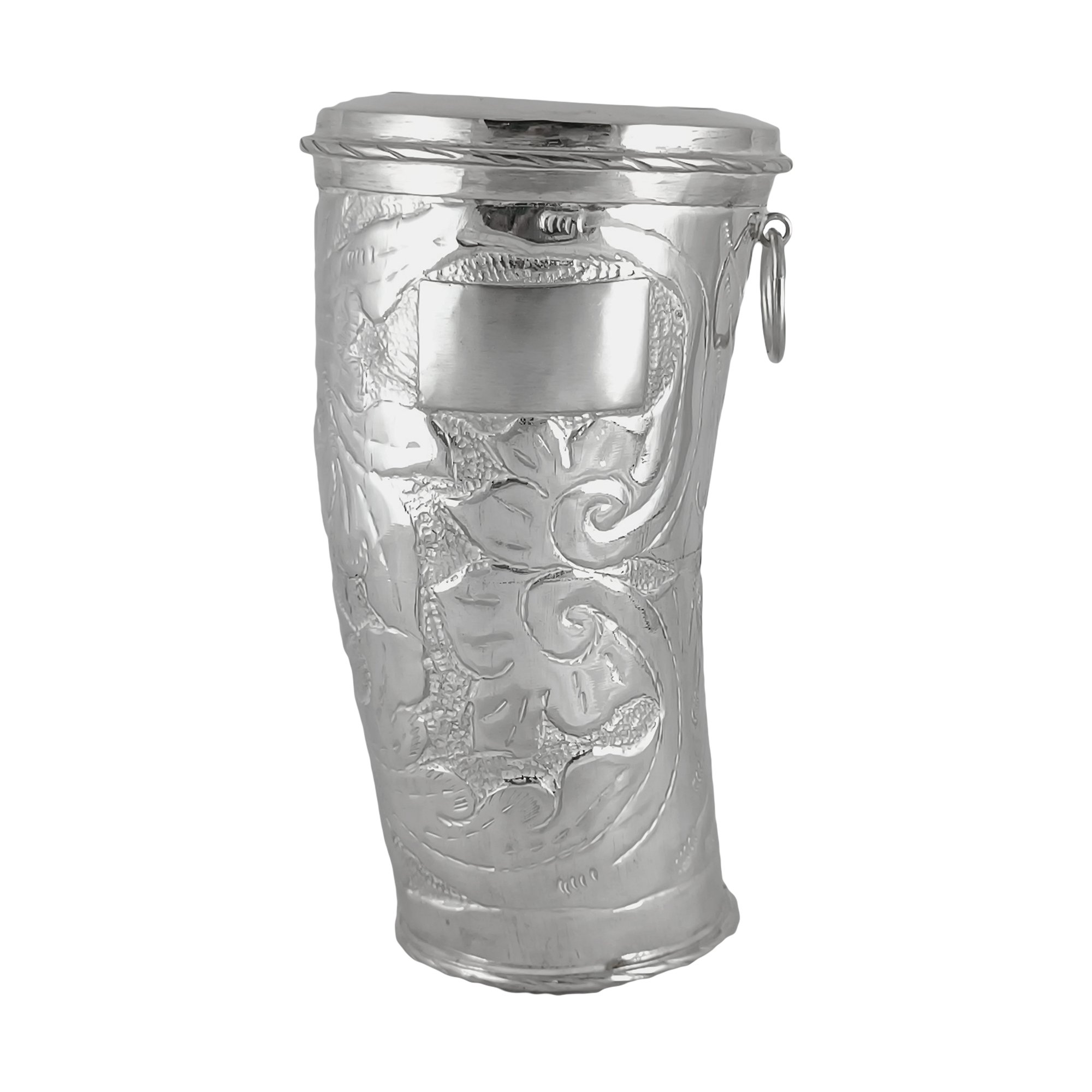 Guampa de plata maciza con diseño