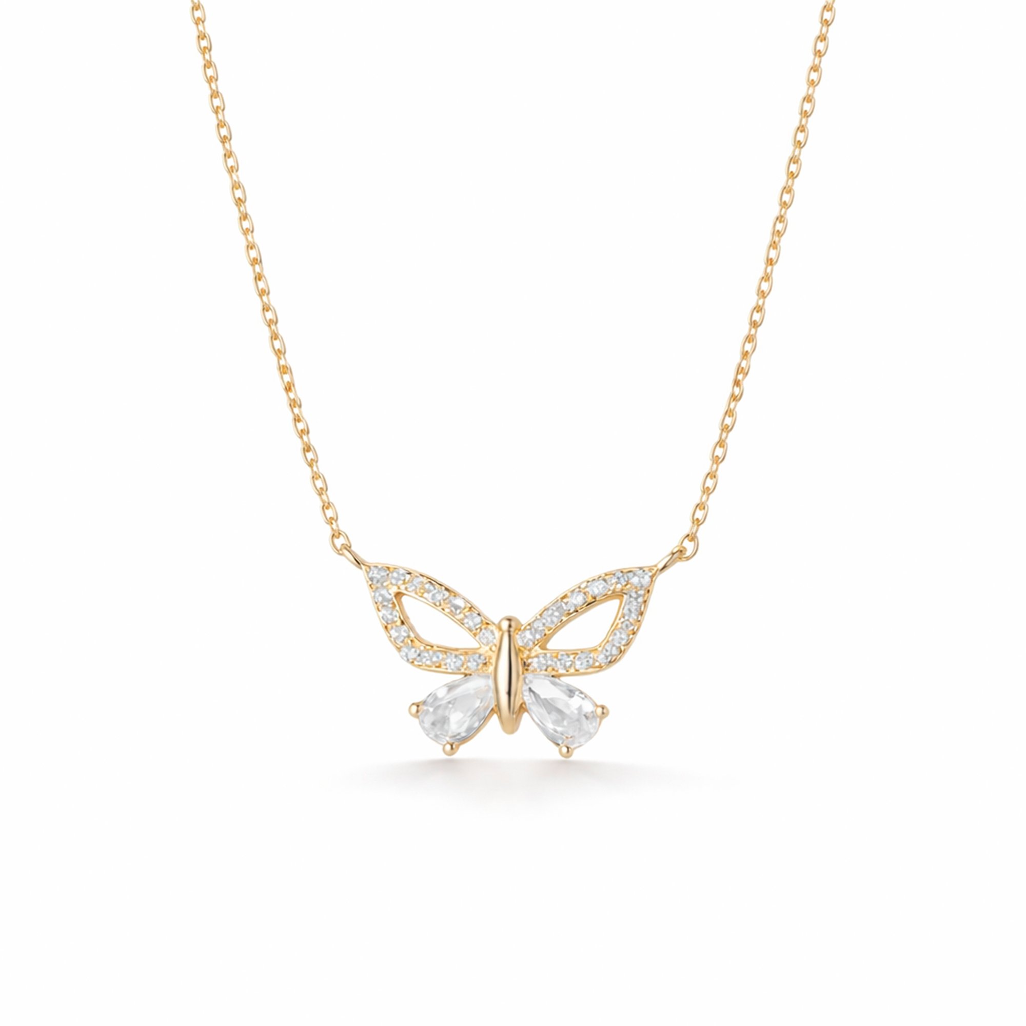 Cadena de plata con enchapado en oro y mariposa con circones