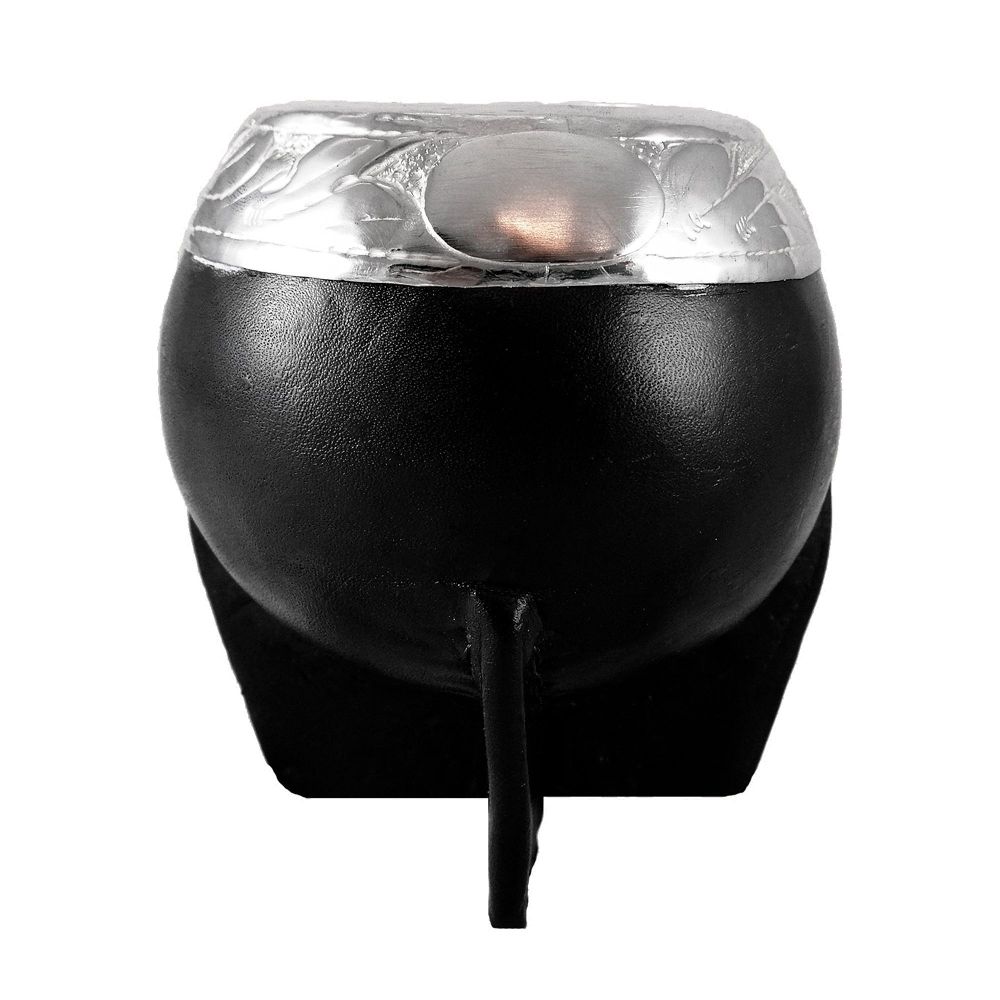 Matero de porongo con detalles de plata forrado en cuero y patitas