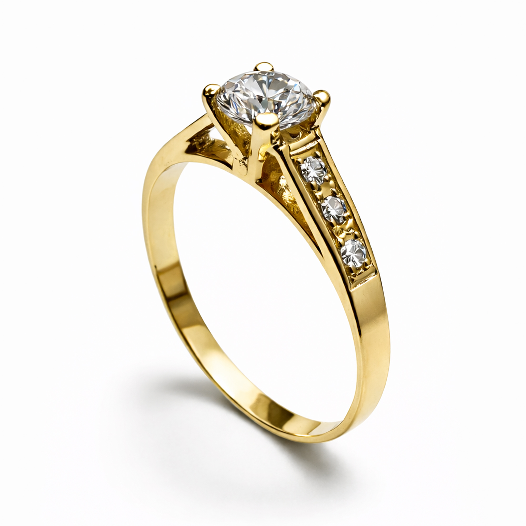 Solitario de oro amarillo 18K modelo catedral